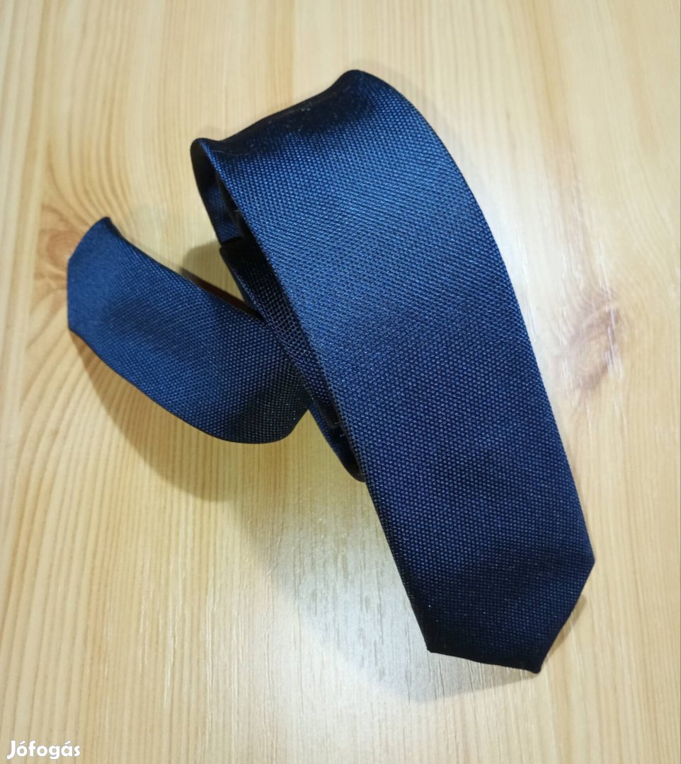 F&F sötétkék nyakkendő, 145*5 cm, hibátlan