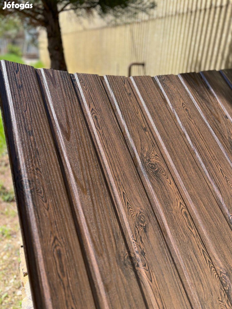 Fa Mintás Trapézlemez Kapható 0.45mm T8 200x120 cm