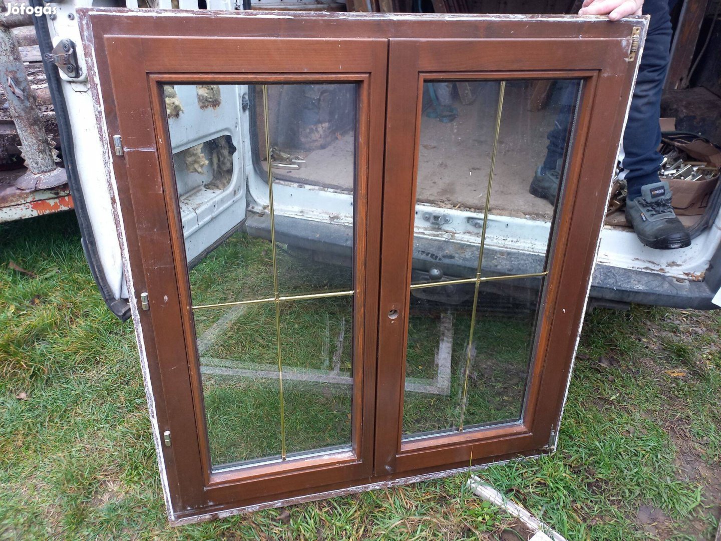 Fa ablak ok 115 cm x 125 cm