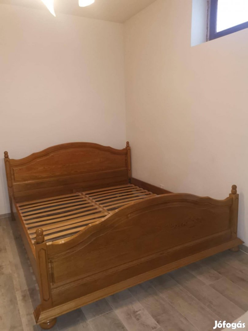 Fa ágykeret, ágyráccsal 180*200 cm