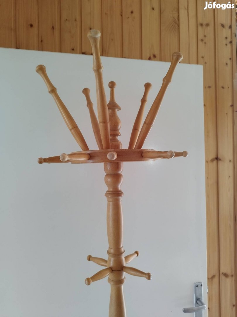 Fa álló fogas