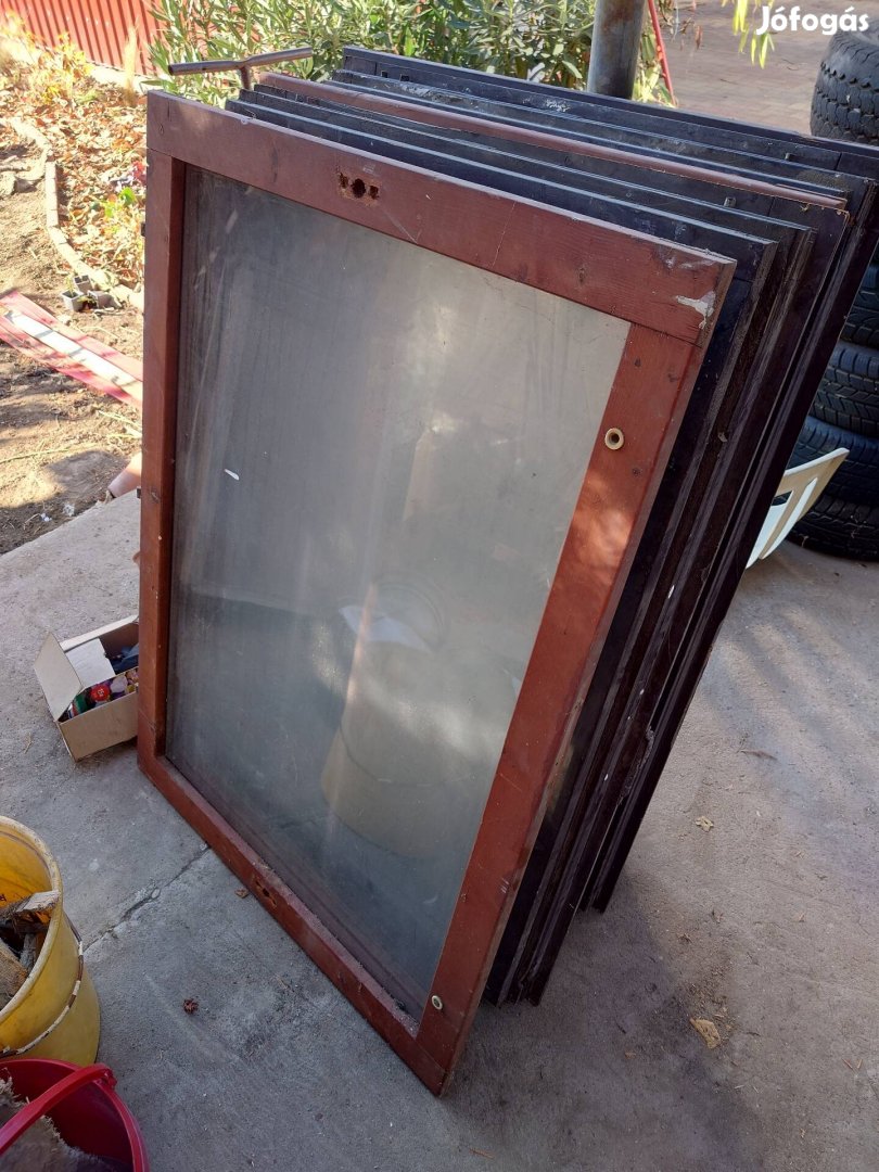 Fa bontott ablak eladó