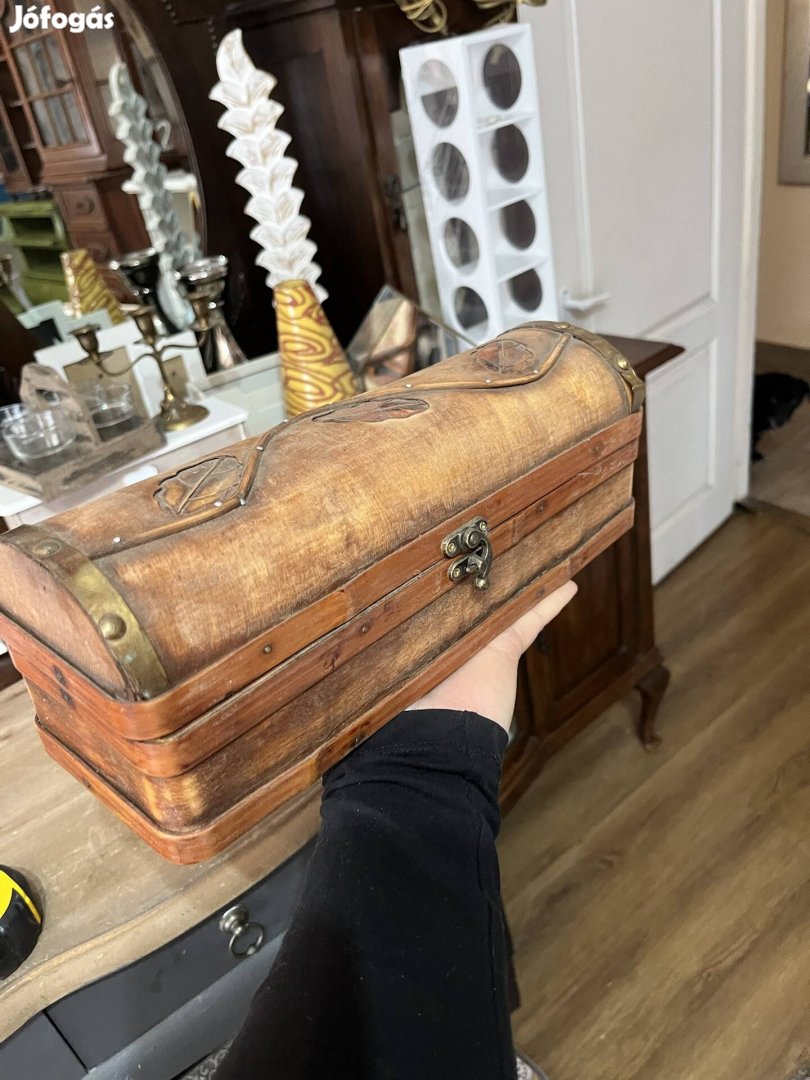 Fa doboz 6000 ft régi bp.17 ker