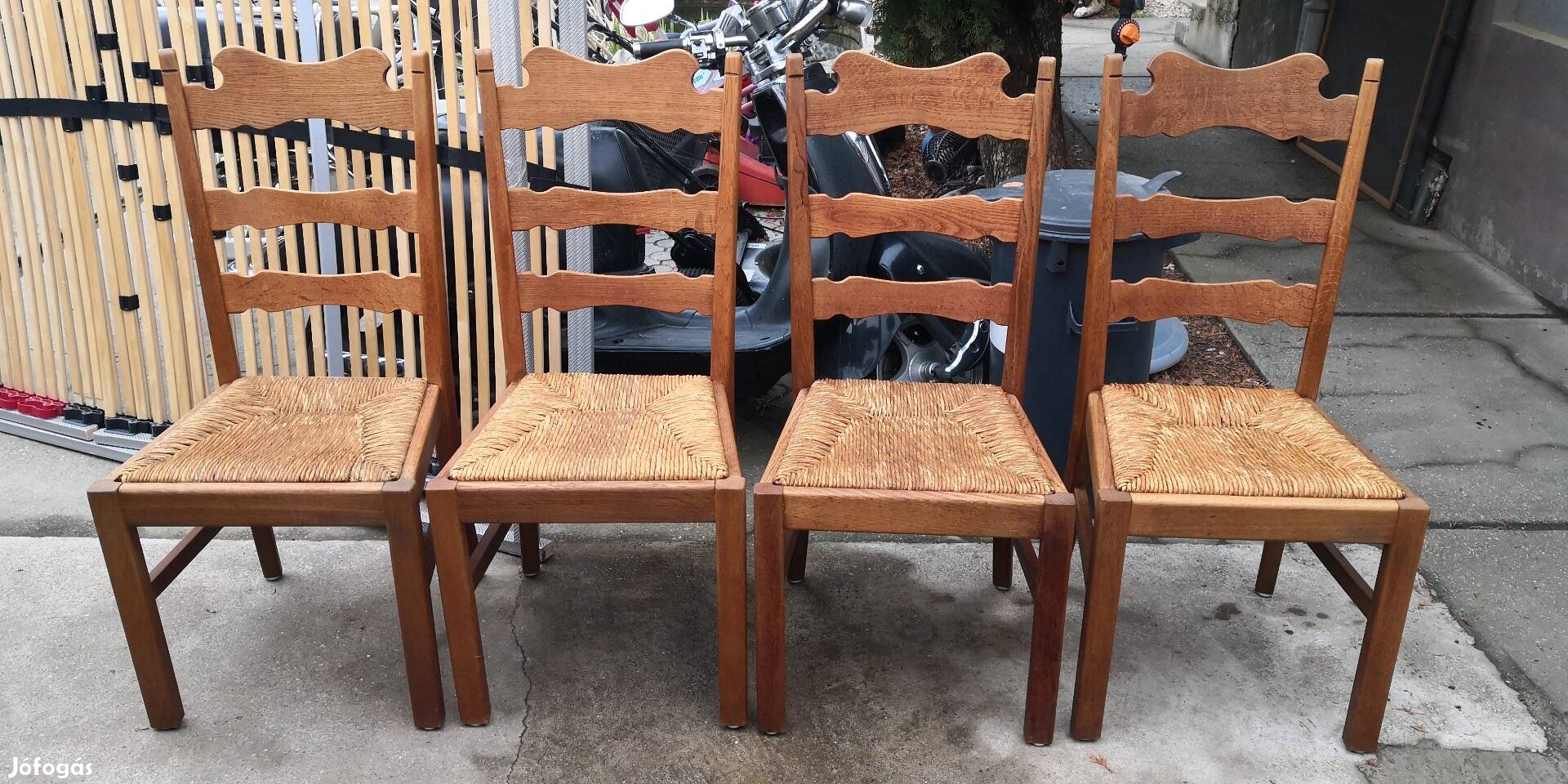 Fa étkező szék, gyékényes ülőfelülettel, 4db. 