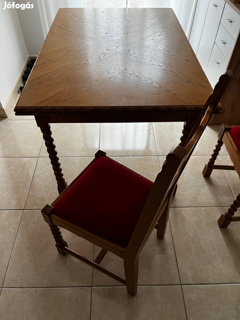 Fa étkezőasztal 6db székkel eladó