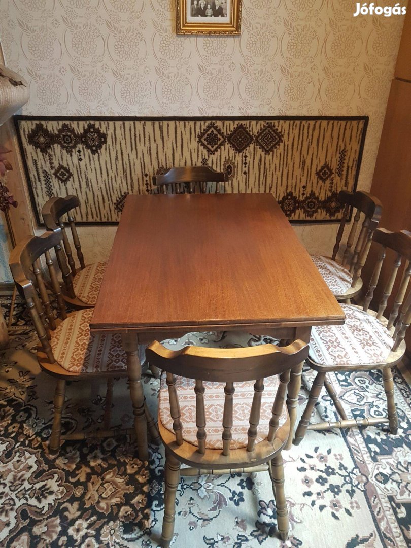 Fa étkezőasztal + 6 db szék