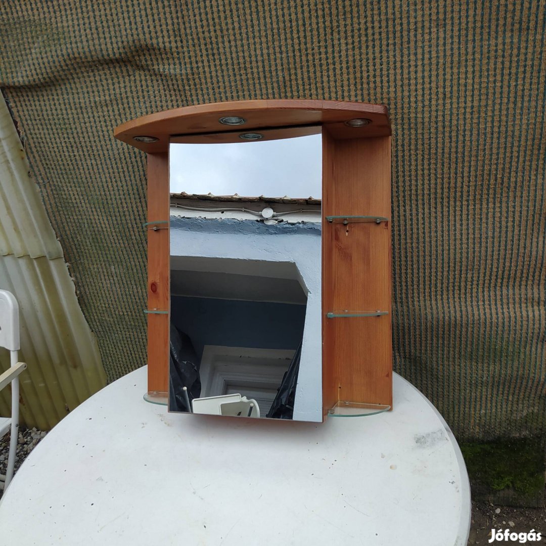 Fa fürdöszoba tükrös szekrény/ Ikeaban vásárolt/ 