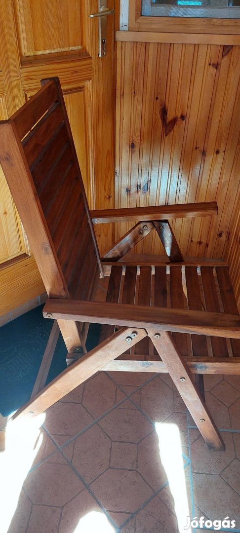 Fa kerti állítható szék