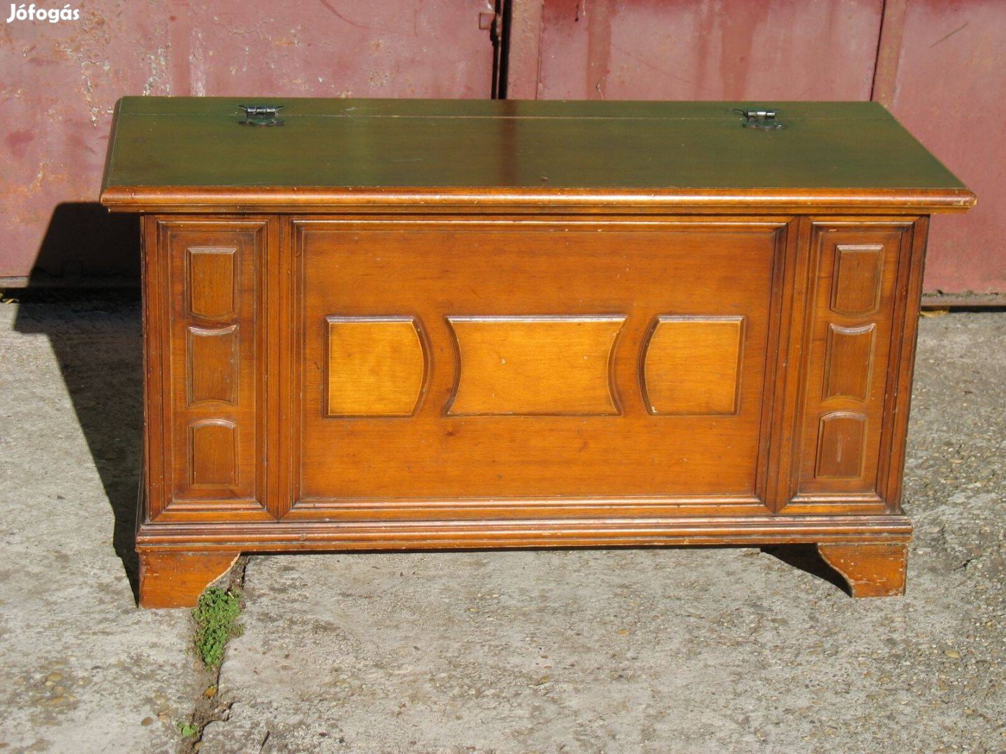 Fa láda cipősszekrény