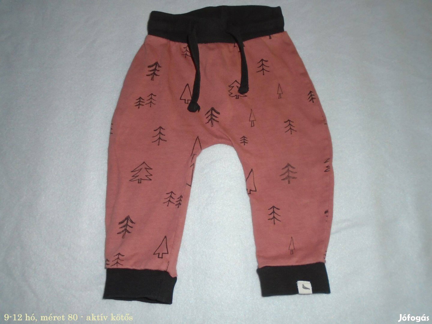 Fa mintás és aktív kötős jogger nadrág 9-12 hó méret 80