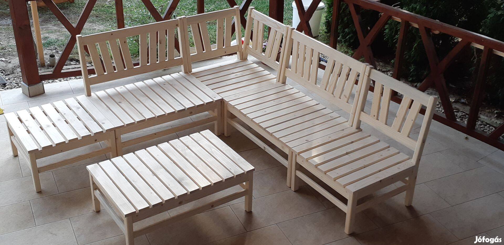 Fa sarokülő garnitúra, társalgó a gyártótól