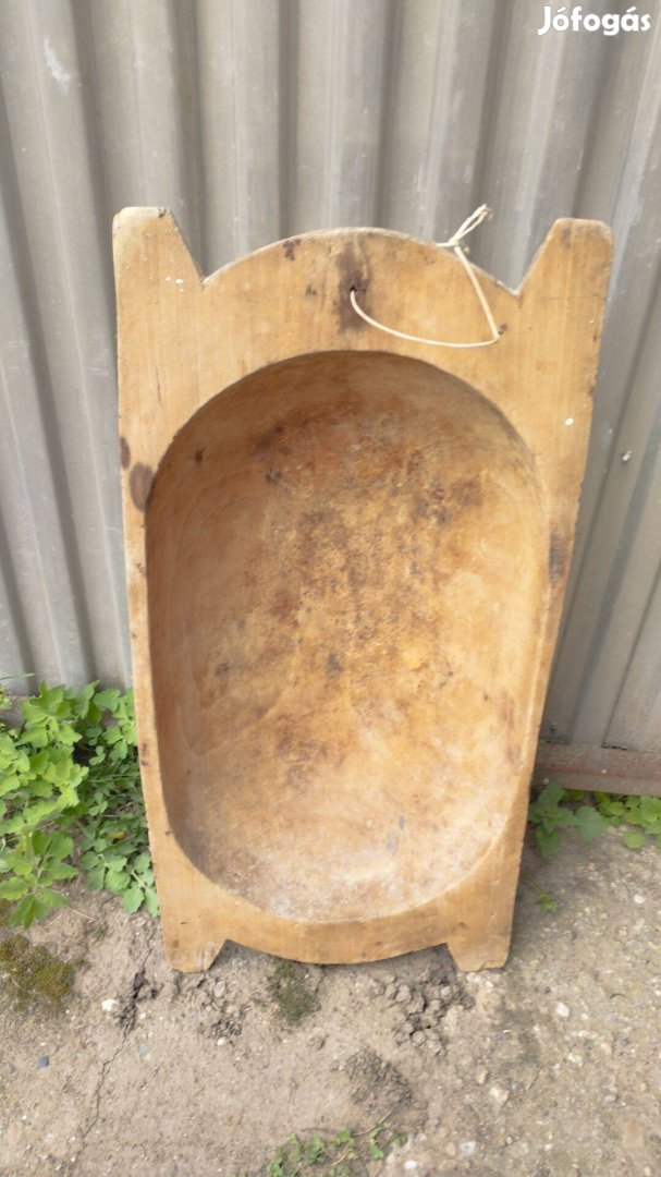Fa teknő eladó