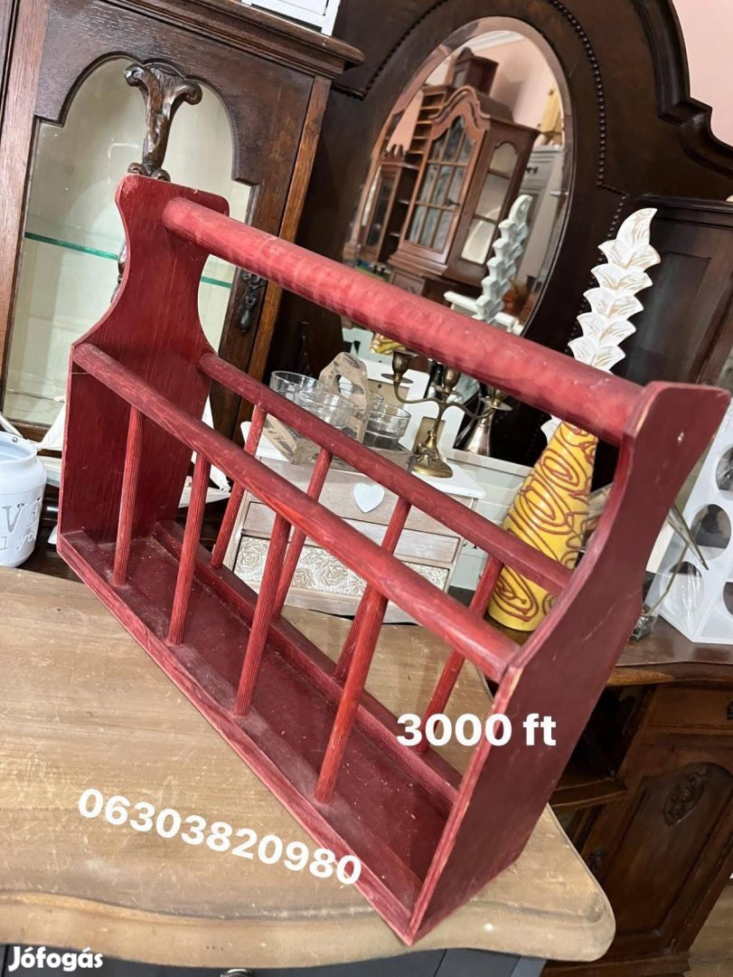 Fa újságtartó eladó 3000 ft bp.17 ker