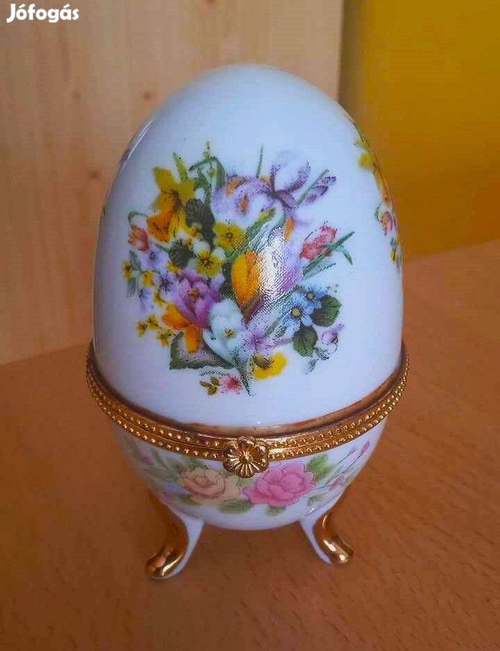 Fabergé jellegű porcelán tojás, ékszertartó