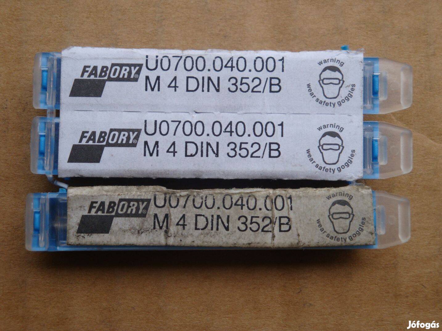 Fabory M4-es gépi menetfúró