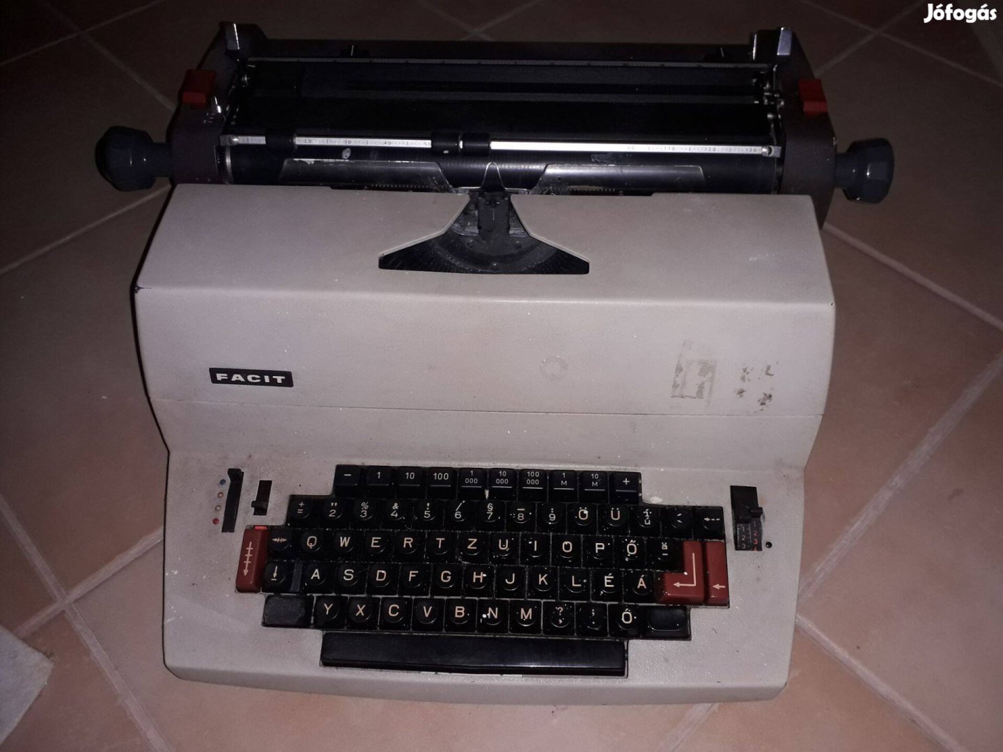 Facit elektromos írógép