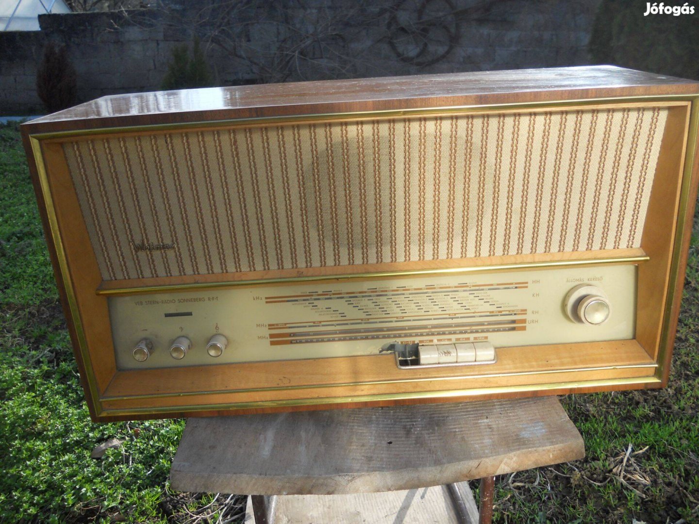 Fadobozos rádió eladó