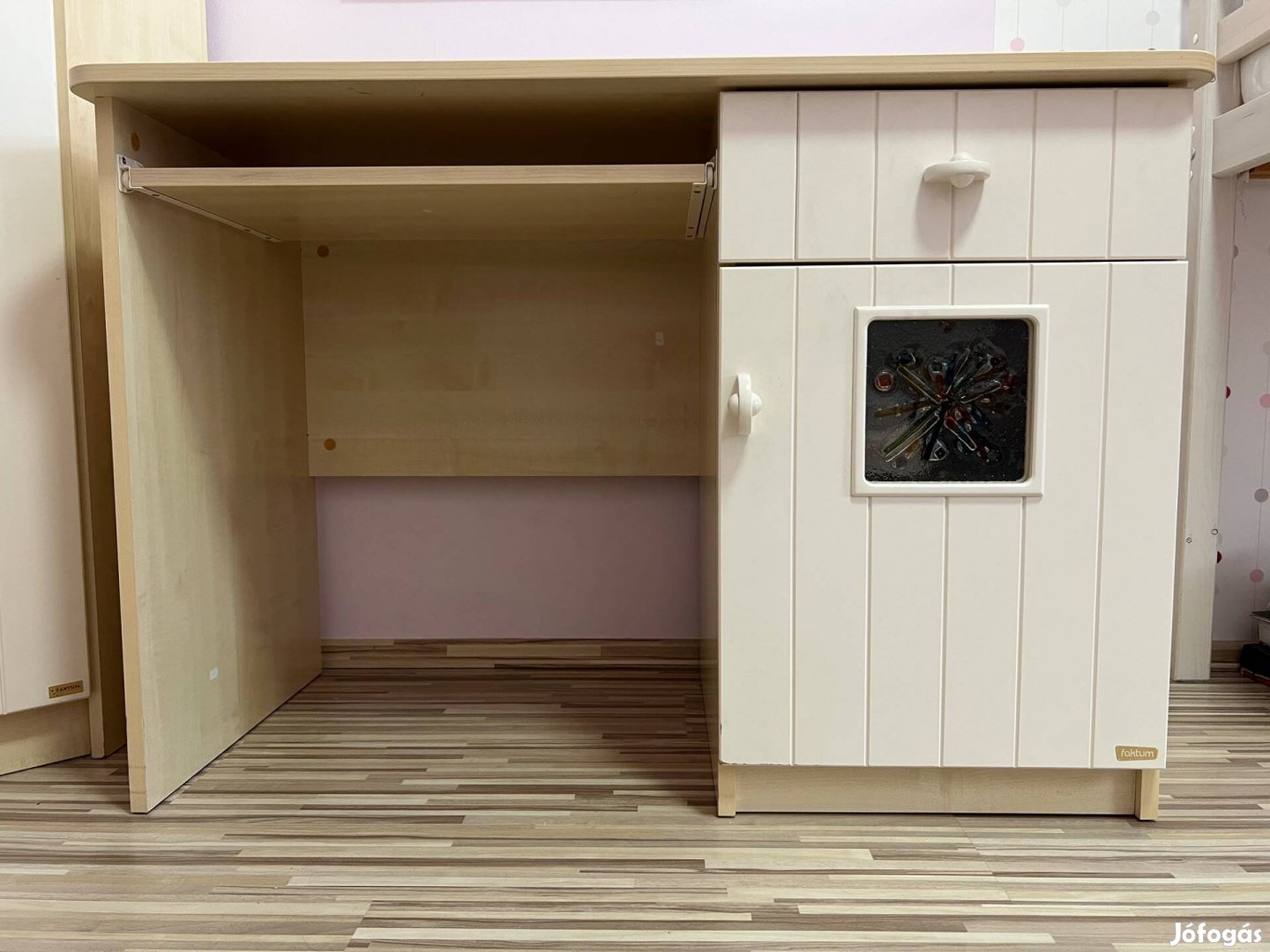 Faktum Kamilla íróasztal + szék szett hibátlan állapotban