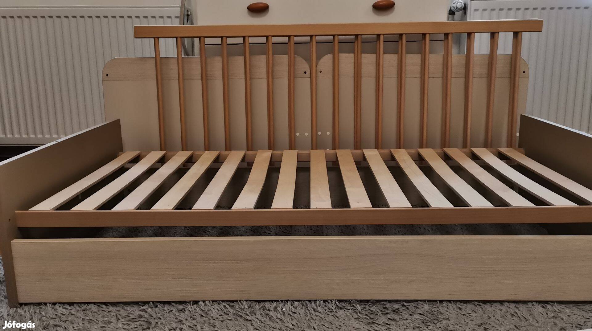 Faktum kiságy babaágy