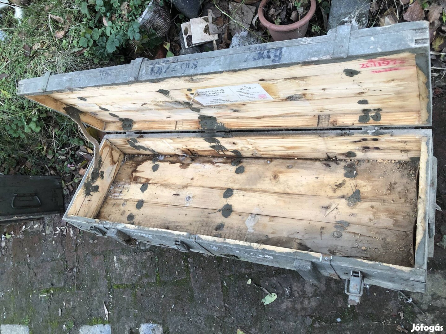 Faláda, régi katonaláda 38 108 cm, 22 cm 8500 FtdbLenti