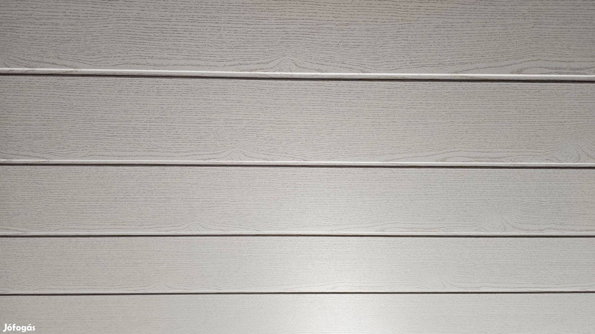 Falburkoló panel, laminált, famintás, fehér kőris színű