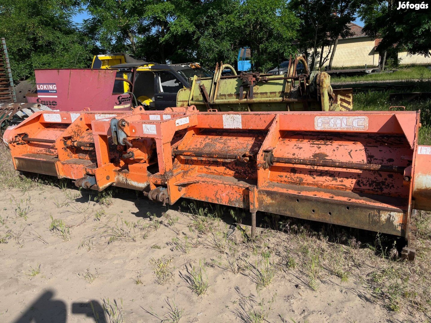Falc 4800 szárzuzó