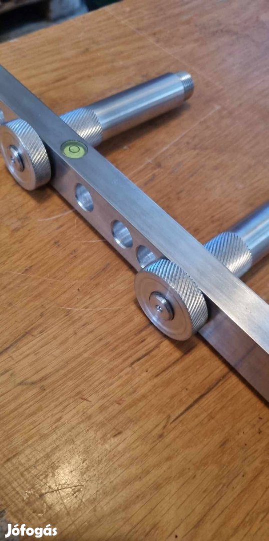 Falikorong beállitó