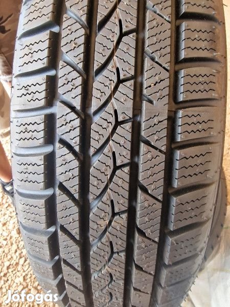 Falken 165/65R15 AS200 8mm DOT17 használt gumi HG12937 négyévszakos