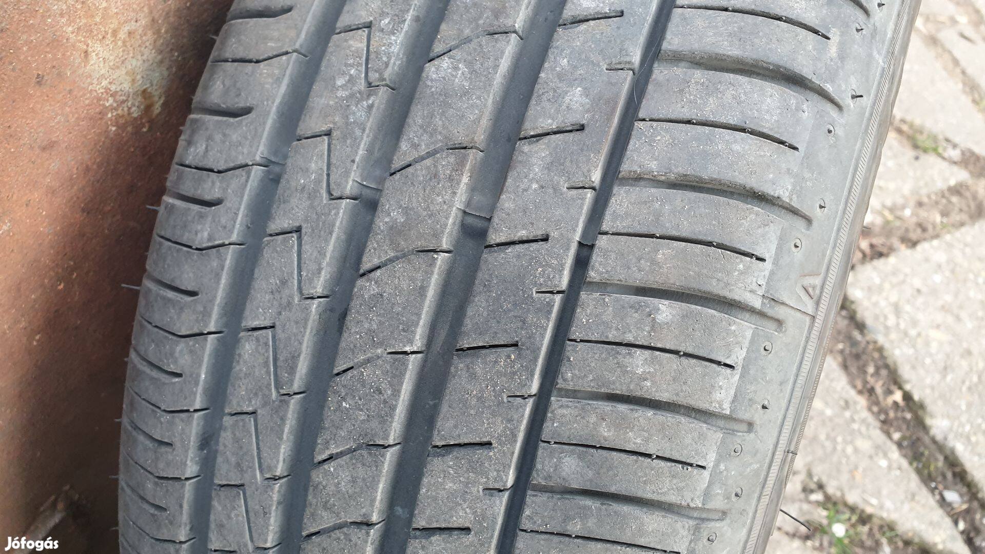 Falken 205/55 R16 nyári szett