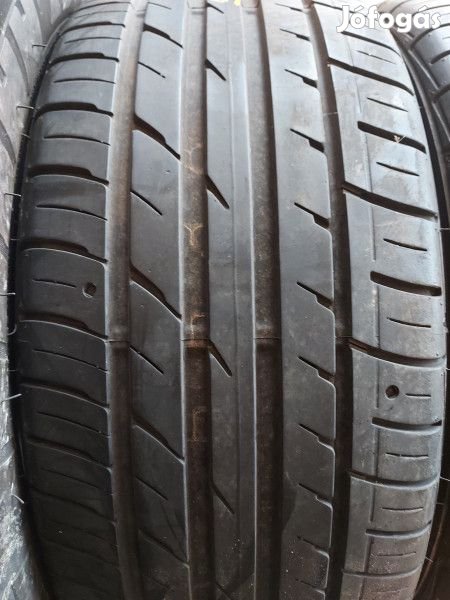 Falken 215/45R16 ZE914 6-6.5mm DOT17 használt gumi HG9382 nyári