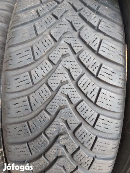 Falken 215/65R17 HS01 6mm DOT17 használt gumi HG9091 téli