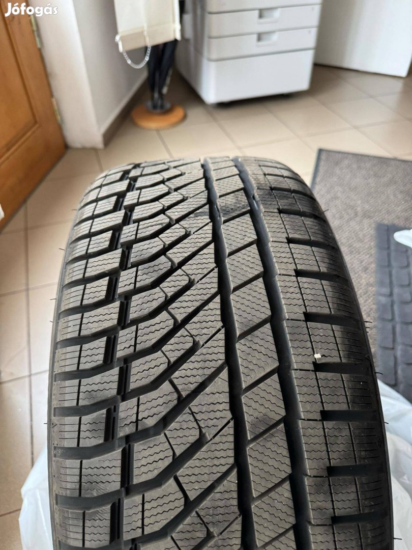 Falken HS02 Pro 255/35R19