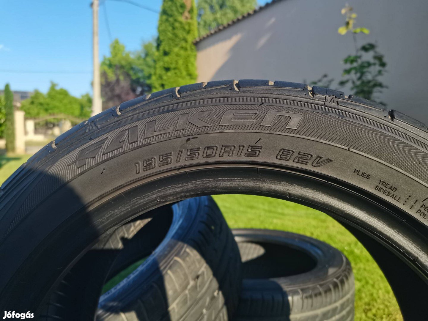 Falken Nyárigumi