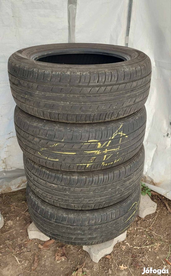 Falken nyári gumi, autógumi 225/55R17