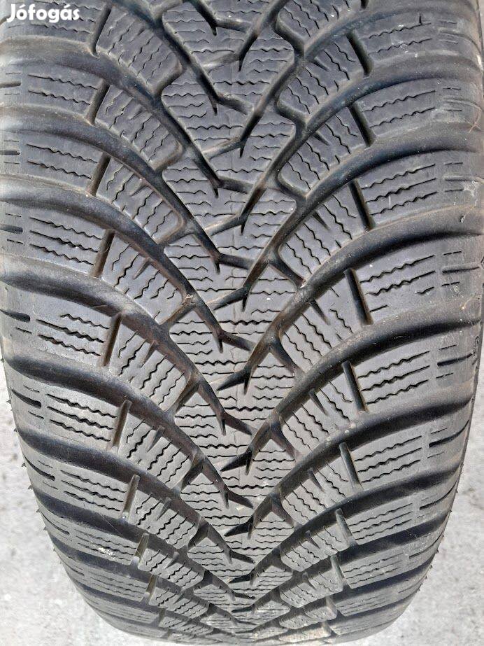 Falken téli 195/55 R16 87 H TL,acélfelni 16x6