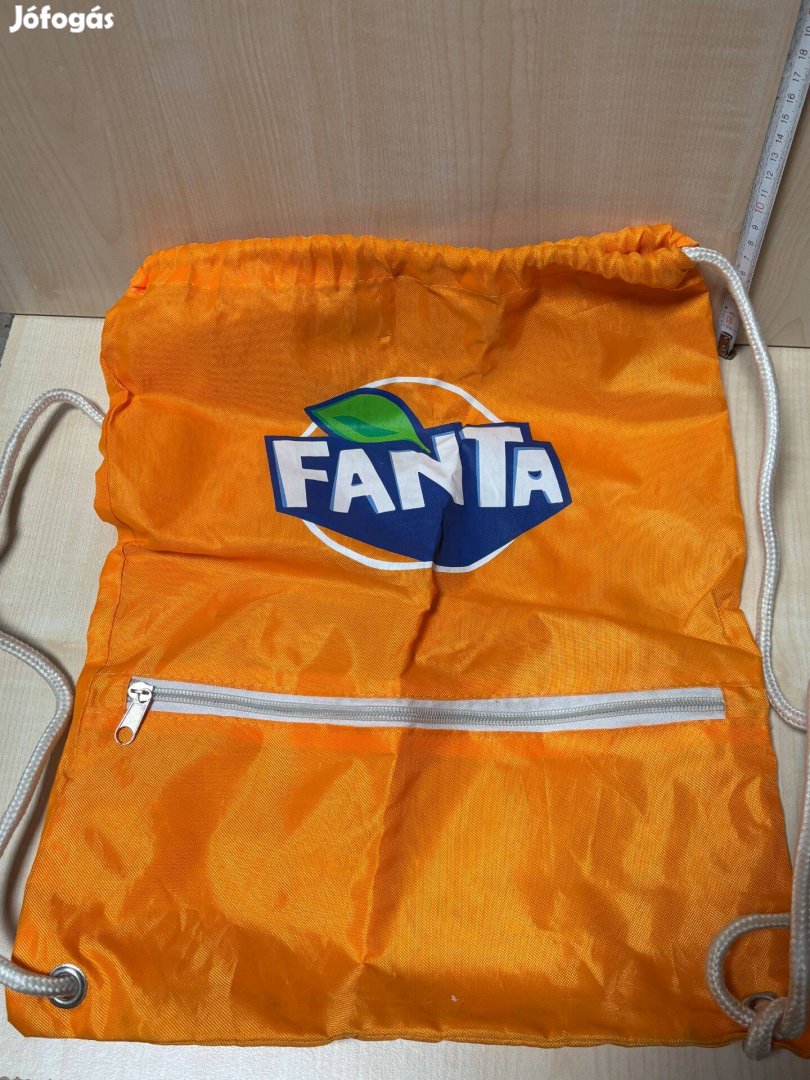 Fanta reklám, hátizsák