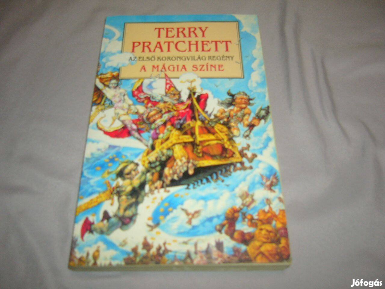 Fantasy könyv - Terry Pratchett - A mágia színe