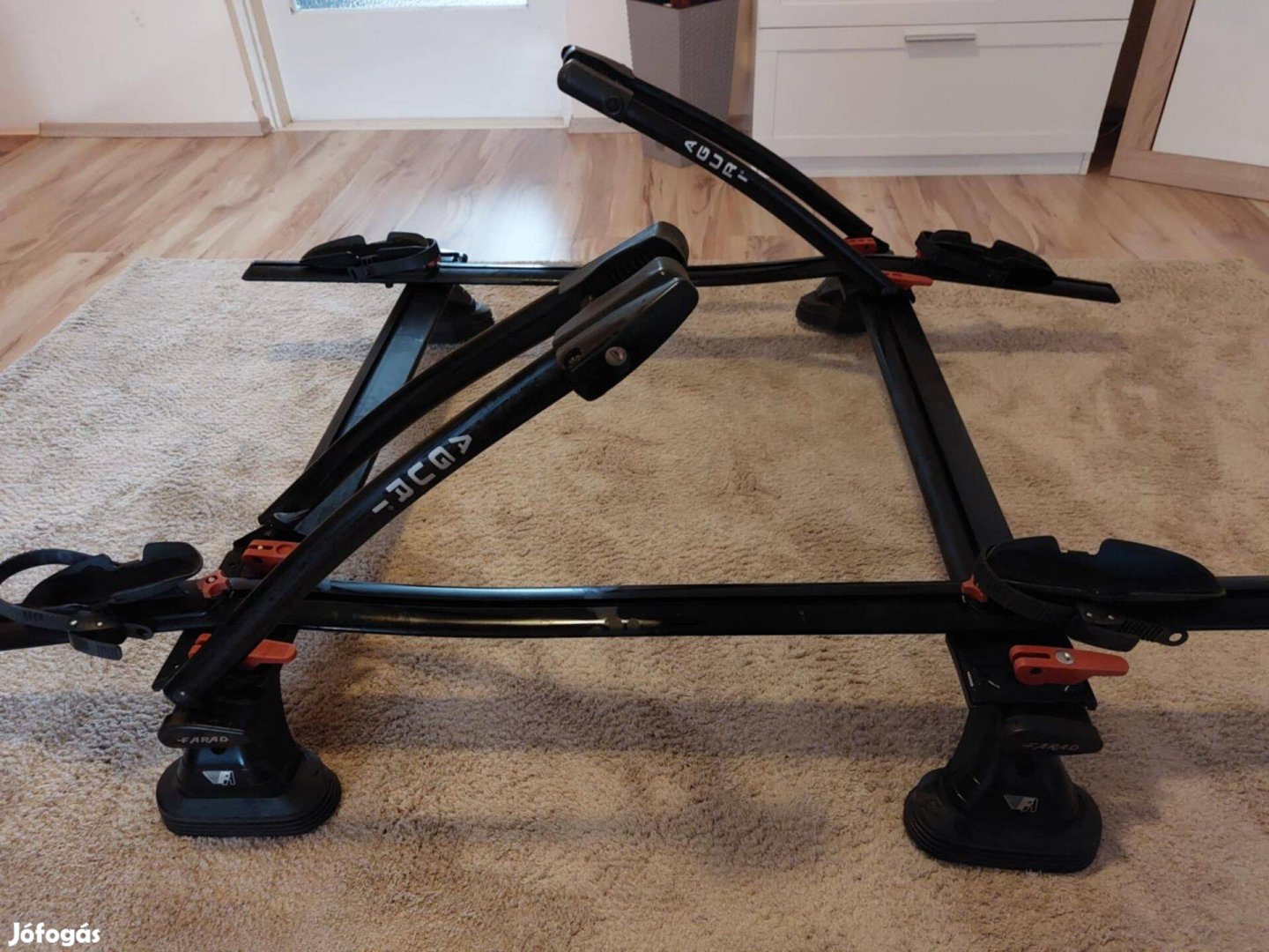 Farad ALU Aero Black 100 tetőcsomagtartó kerékpártartó -