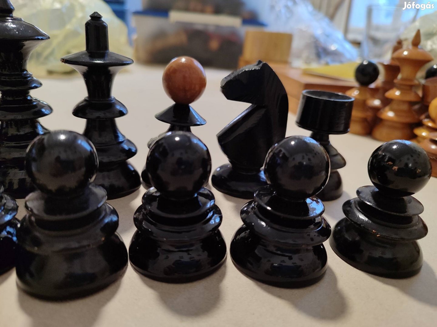 Faragott fa sakk figura készlet 