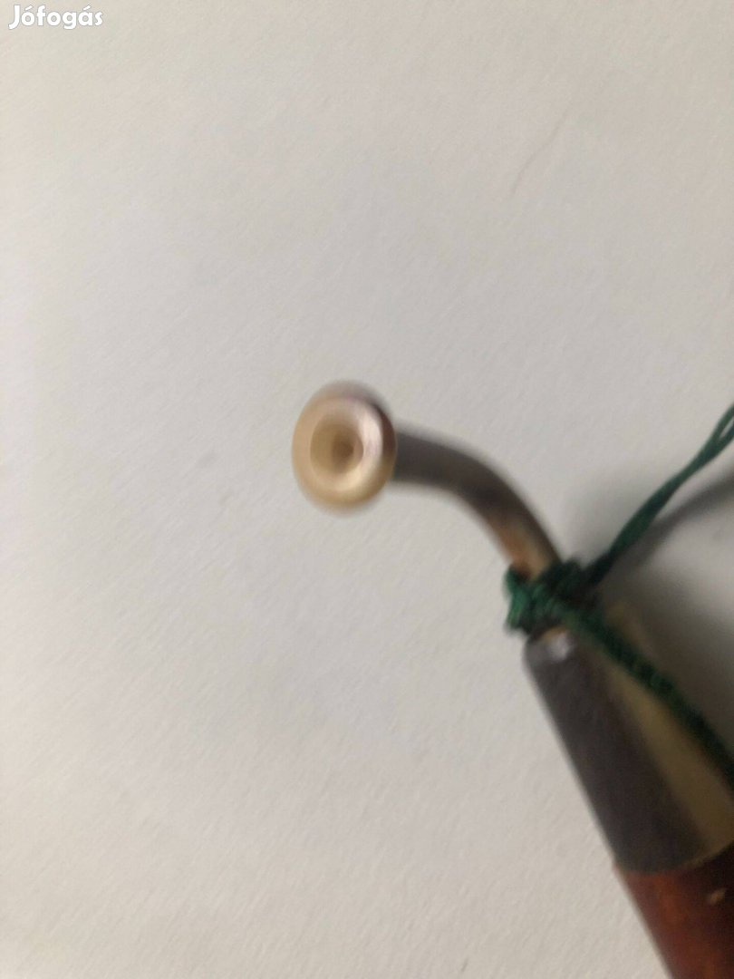 Faragott szarvasfejes pipa eladó