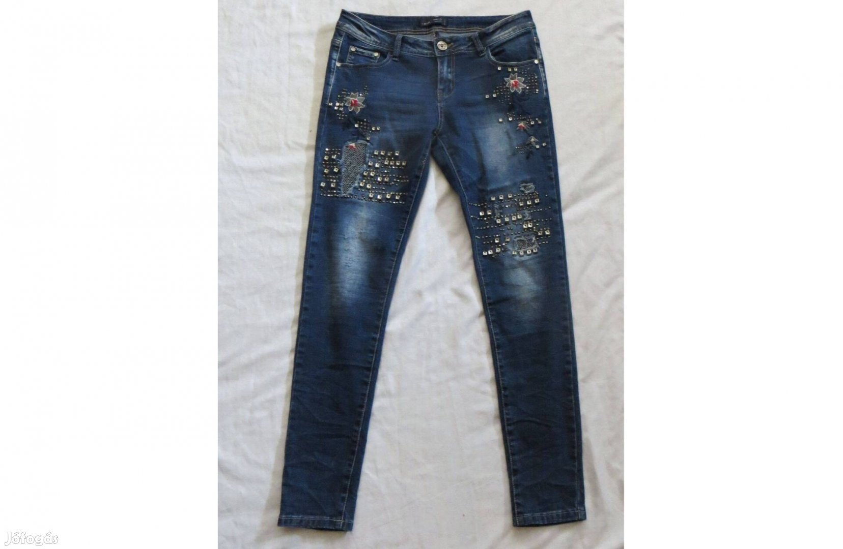 Farmernadrág M.Sara db 80-92 cm strasszkövek hímzett virágok