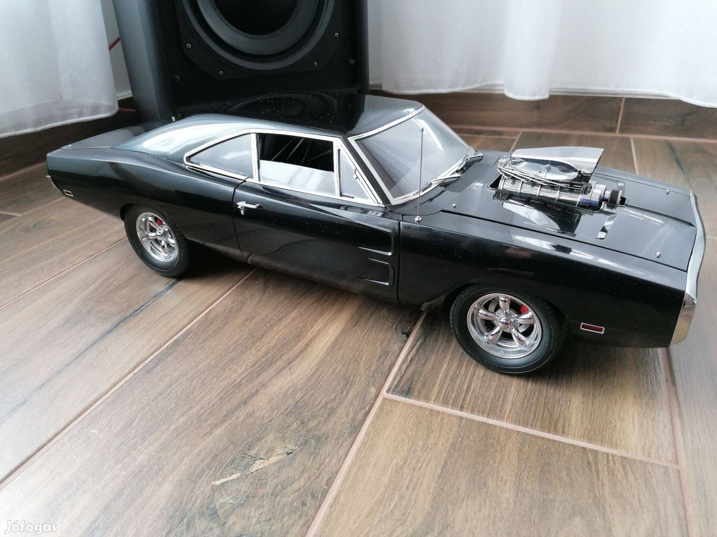 Fast and Furious Dodge Charger 1969 1:8-as modell autó eladó!