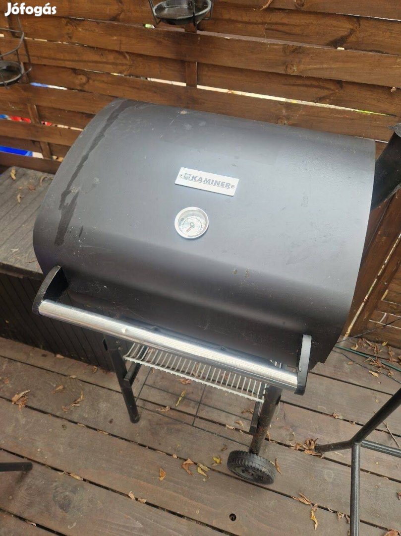 Faszenes grill grillező és smoker