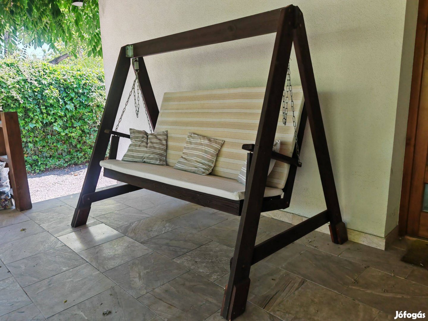 Favázas 3 személyes kerti hintaágy hinta ágy párnákkal szép