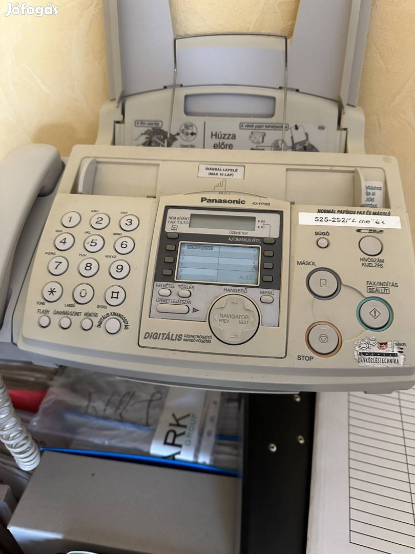 Fax eladó működik 