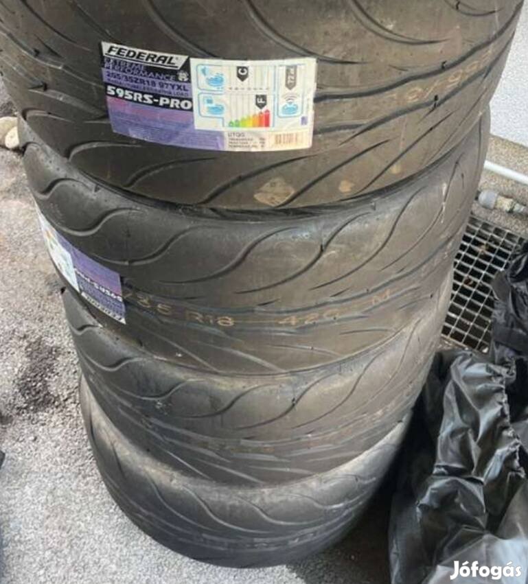 Federal RS-Pro Semislick 265/35  R18  