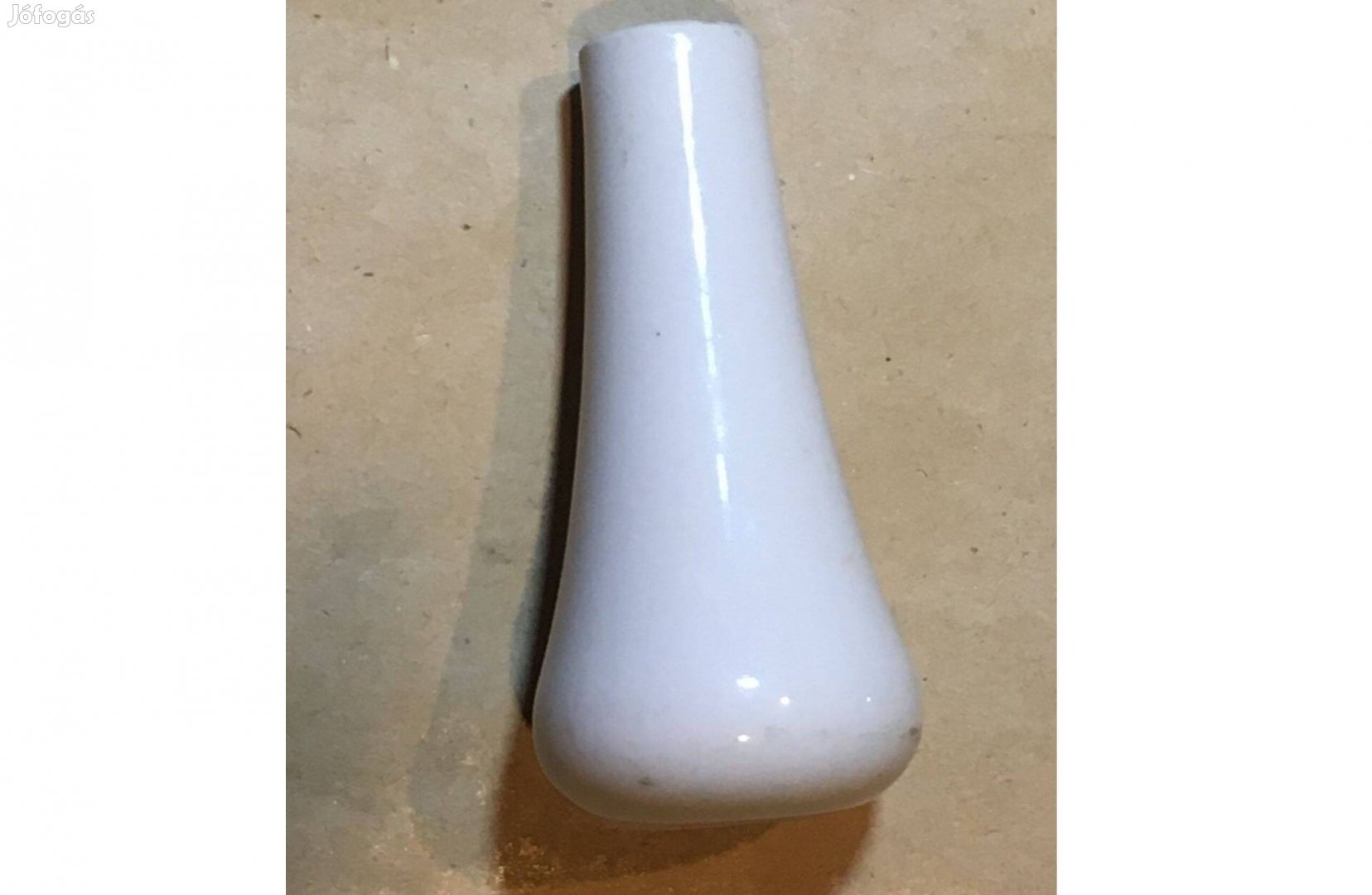 Fehér Drasche (Budapest 1328) porcelán WC-lehúzó fogantyú