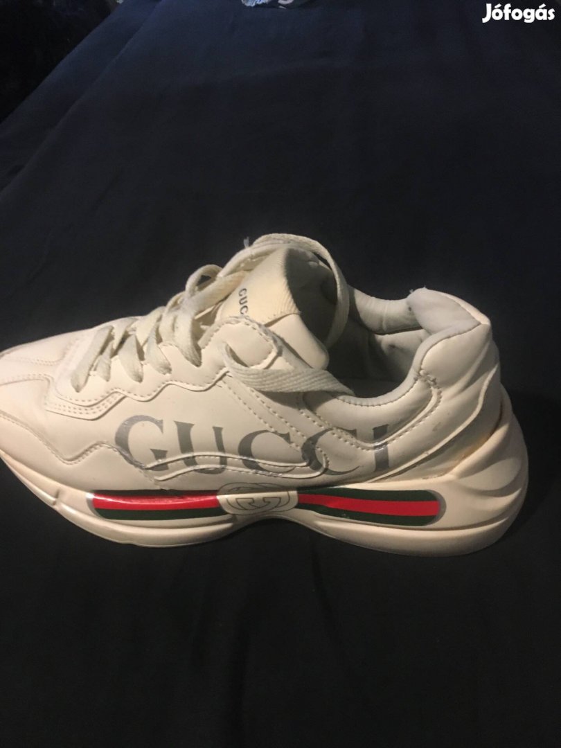 Fehér Gucci stilusú sneaker 40 / es újszerű