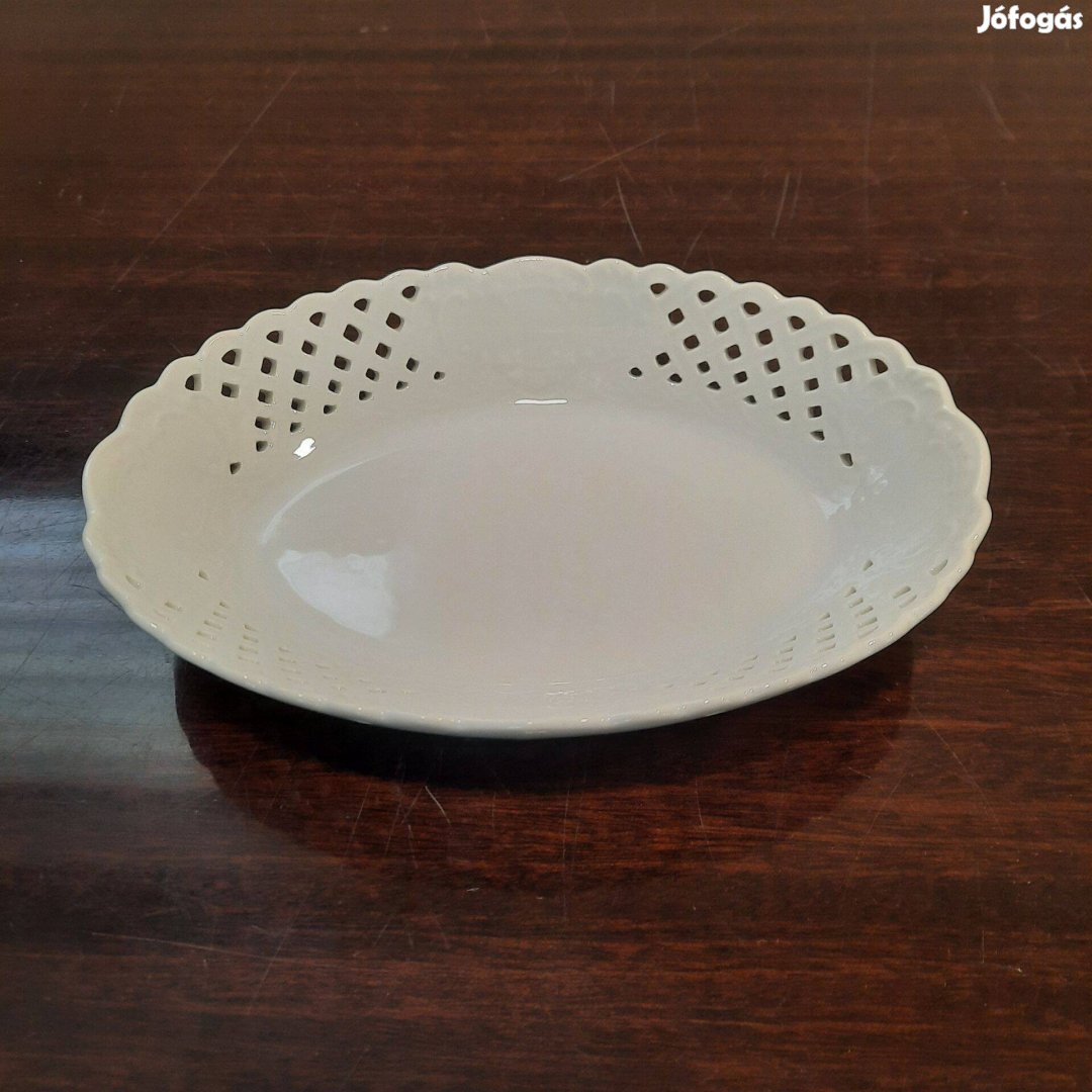 Fehér Herendi porcelán áttört ovális kínáló tál eladó!