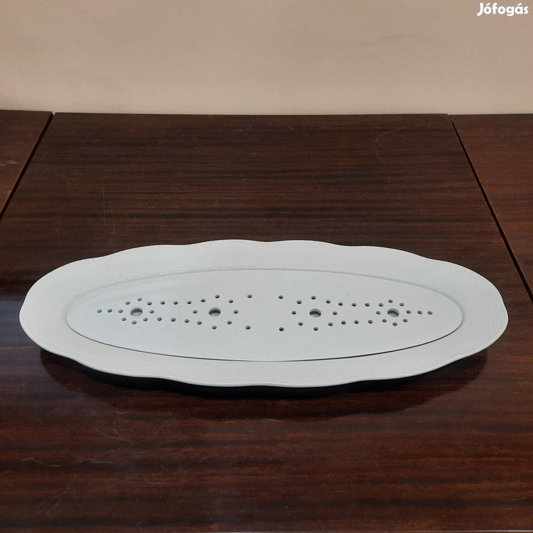 Fehér Herendi porcelán halas kínáló tál betéttel eladó
